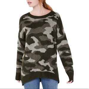Ultra Flirt Camo Pullover Sweater Sz M